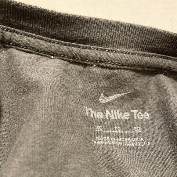 Nike AFC Champions Chiefs Are All In Tshirt Womens XL Shirt - Picture 4 of 15